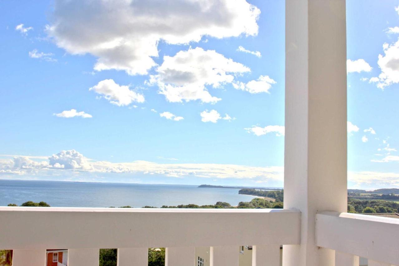 Mit Meerblick Und Balkon, Gratis Nutzung Vom Ahoi Erlebnisbad Und Sauna In Sellin - Meeresblick Fewo 33 Герен Екстер'єр фото